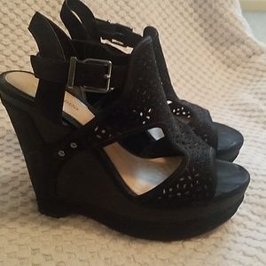 Gianni Bini Wedge